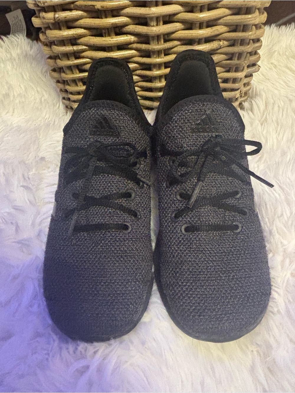Kid’s ADIDAS Dark Gray/Hot Pink Cloudfoam Athletic Sneakers